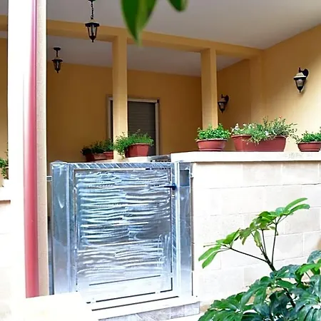 Il Cantastorie Salentino Bed & Breakfast 3*