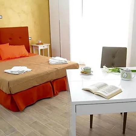 Il Cantastorie Salentino Bed & Breakfast 3*